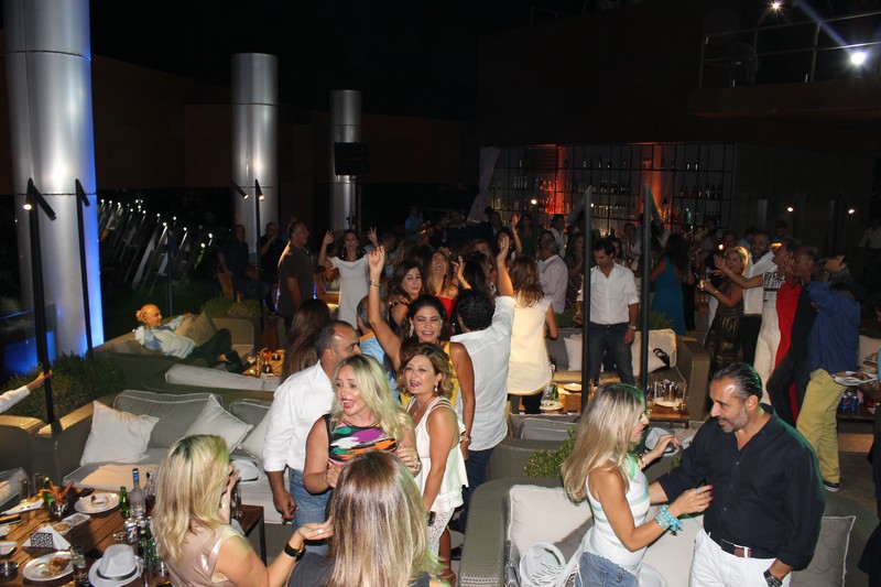 SkyLounge rooftop on Saturday Night